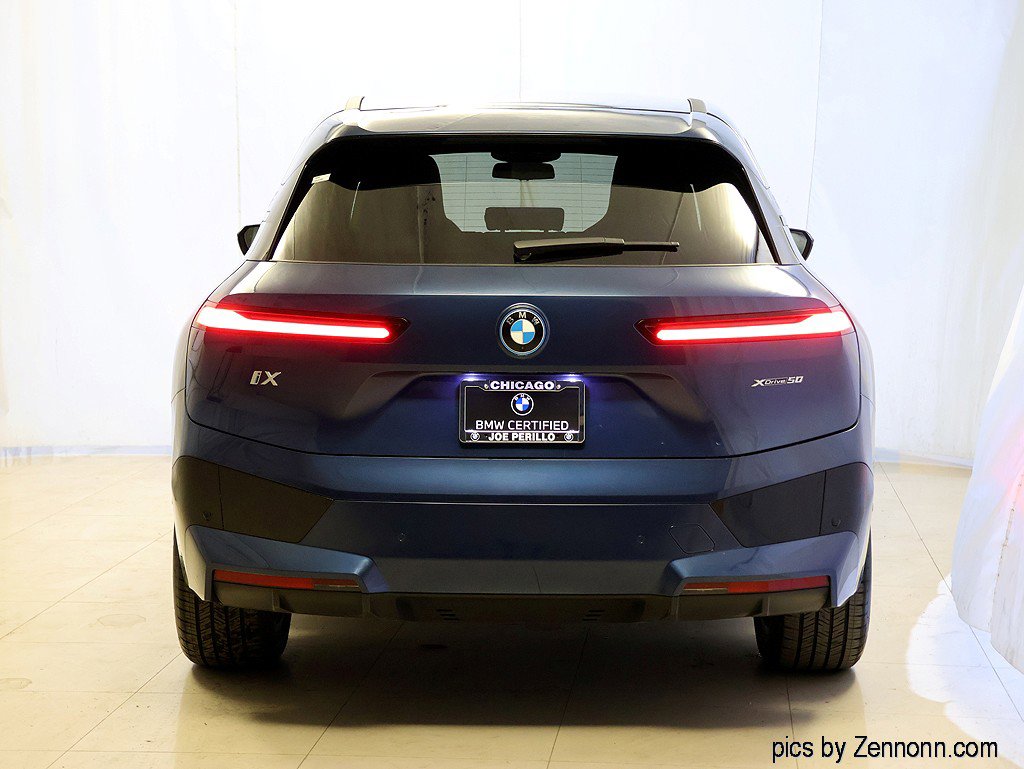 Certified 2024 BMW iX xDrive50 w/ Premium Package image 7