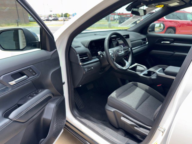 Used 2026 GMC Terrain Elevation FWD image 12
