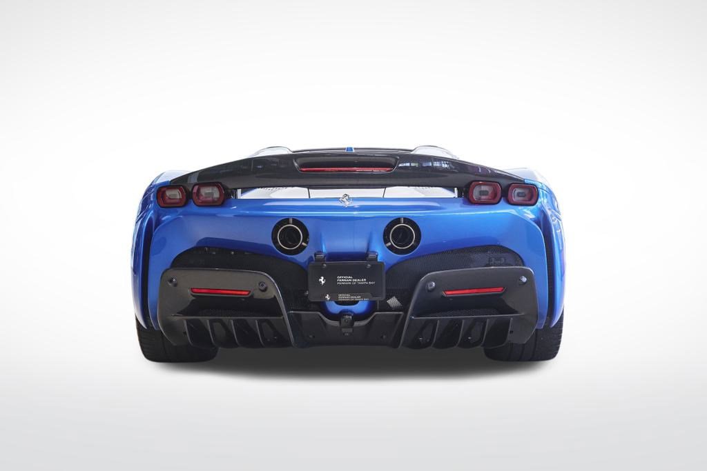Used 2023 Ferrari SF90 Spider image 4