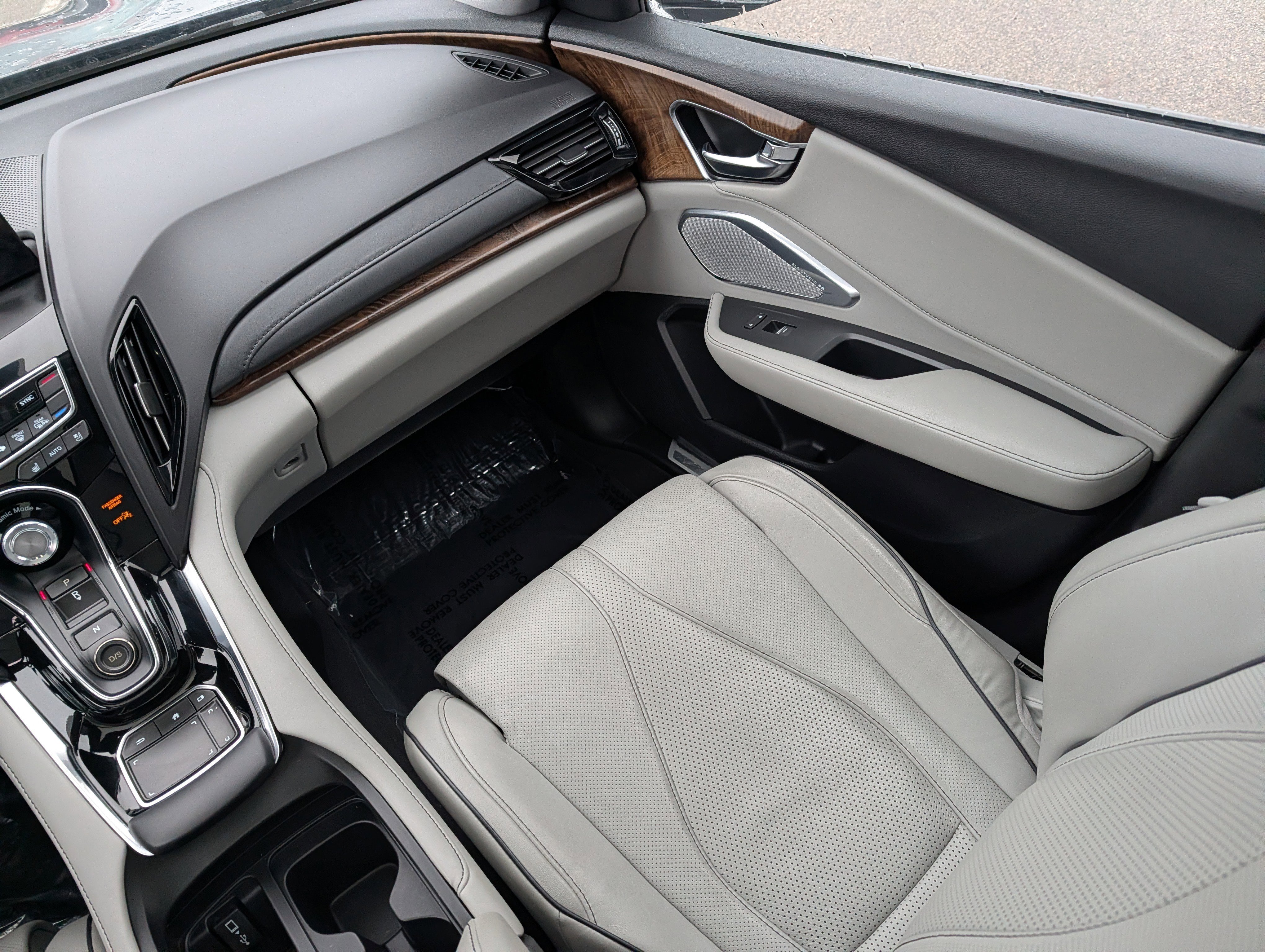 Used 2019 Acura RDX AWD w/ Advance Package image 11