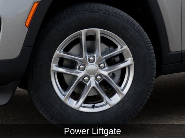 New 2026 Jeep Grand Cherokee Laredo X AWD/4WD image 11