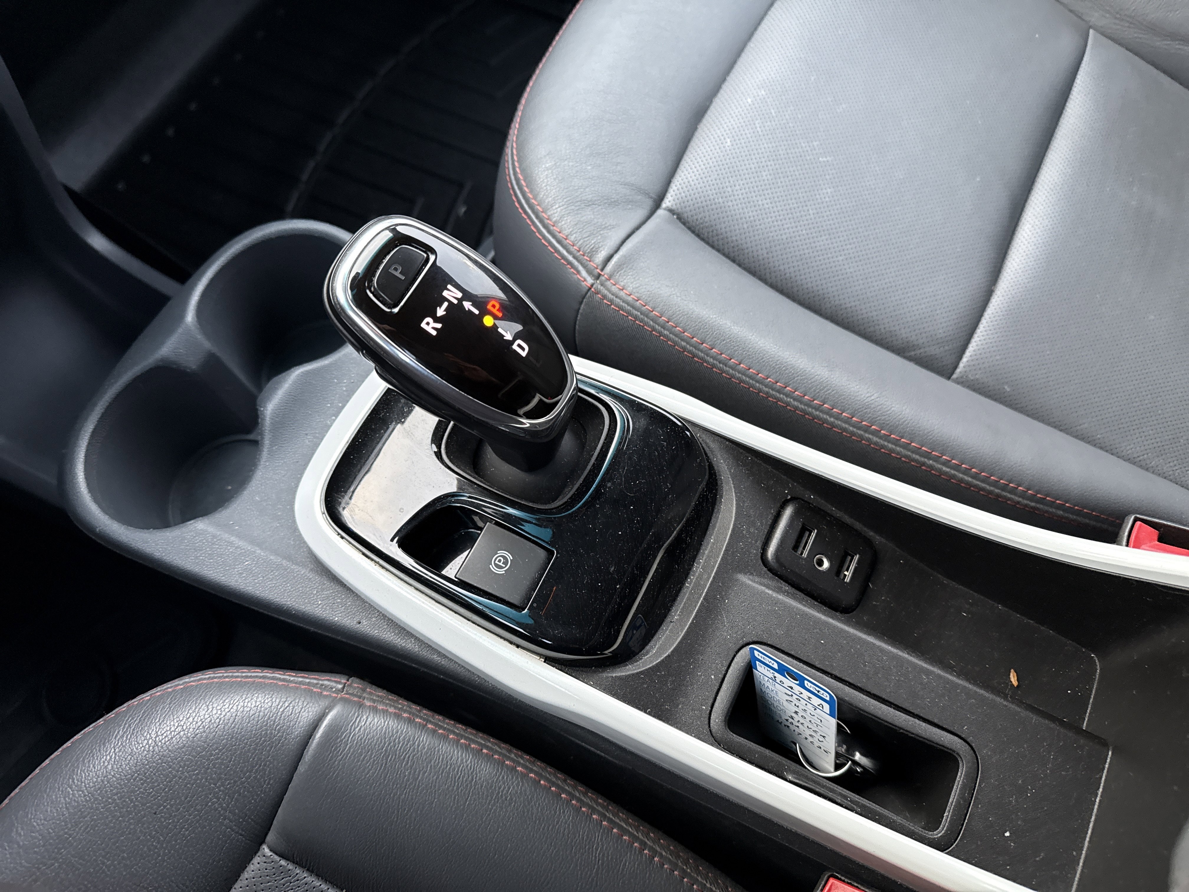 Used 2017 Chevrolet Bolt Premier w/ Driver Confidence II Package image 20