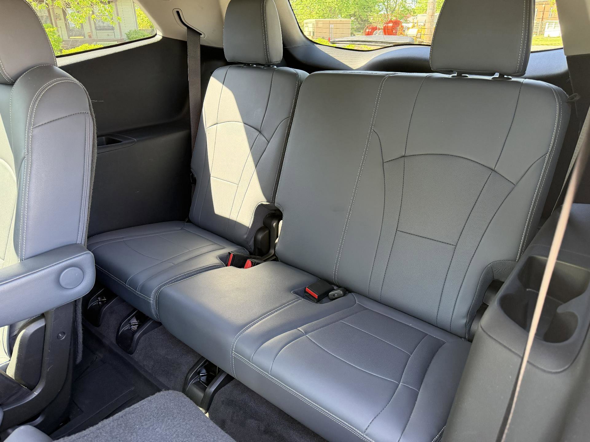 Used 2019 Buick Enclave Premium w/ Experience Buick Package AWD/4WD image 13