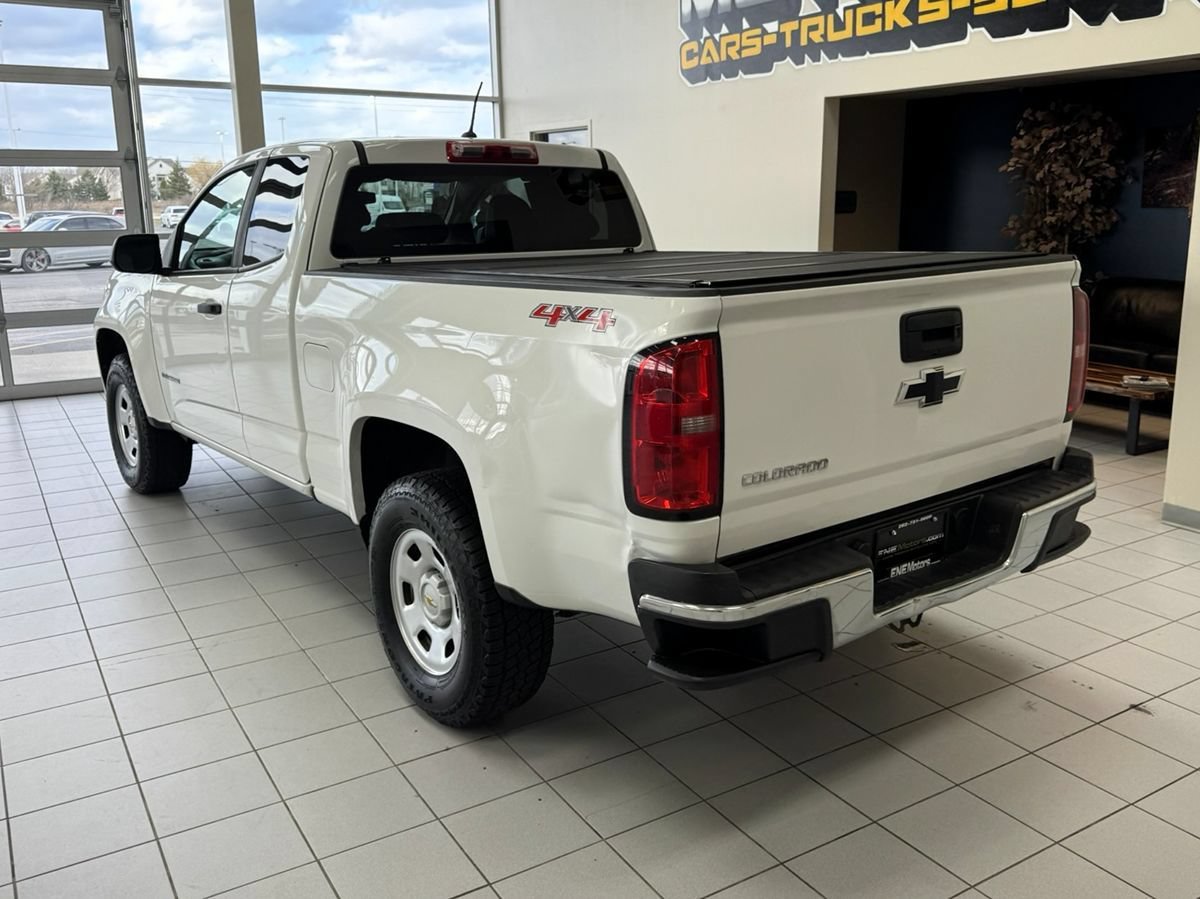 Used 2018 Chevrolet Colorado W/T w/ WT Convenience Package AWD/4WD image 2