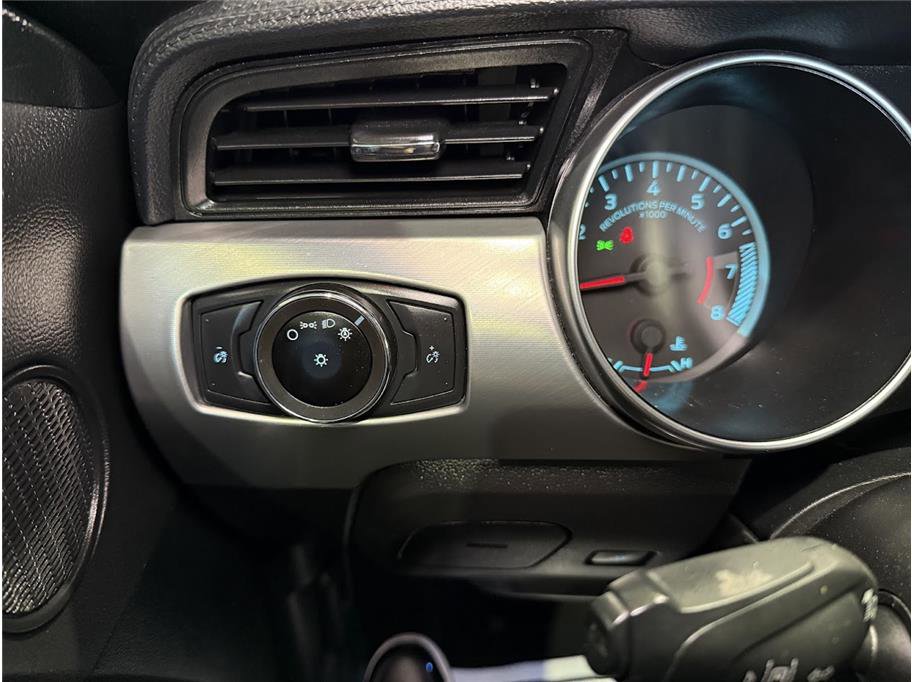 Used 2023 Ford Mustang Premium image 26