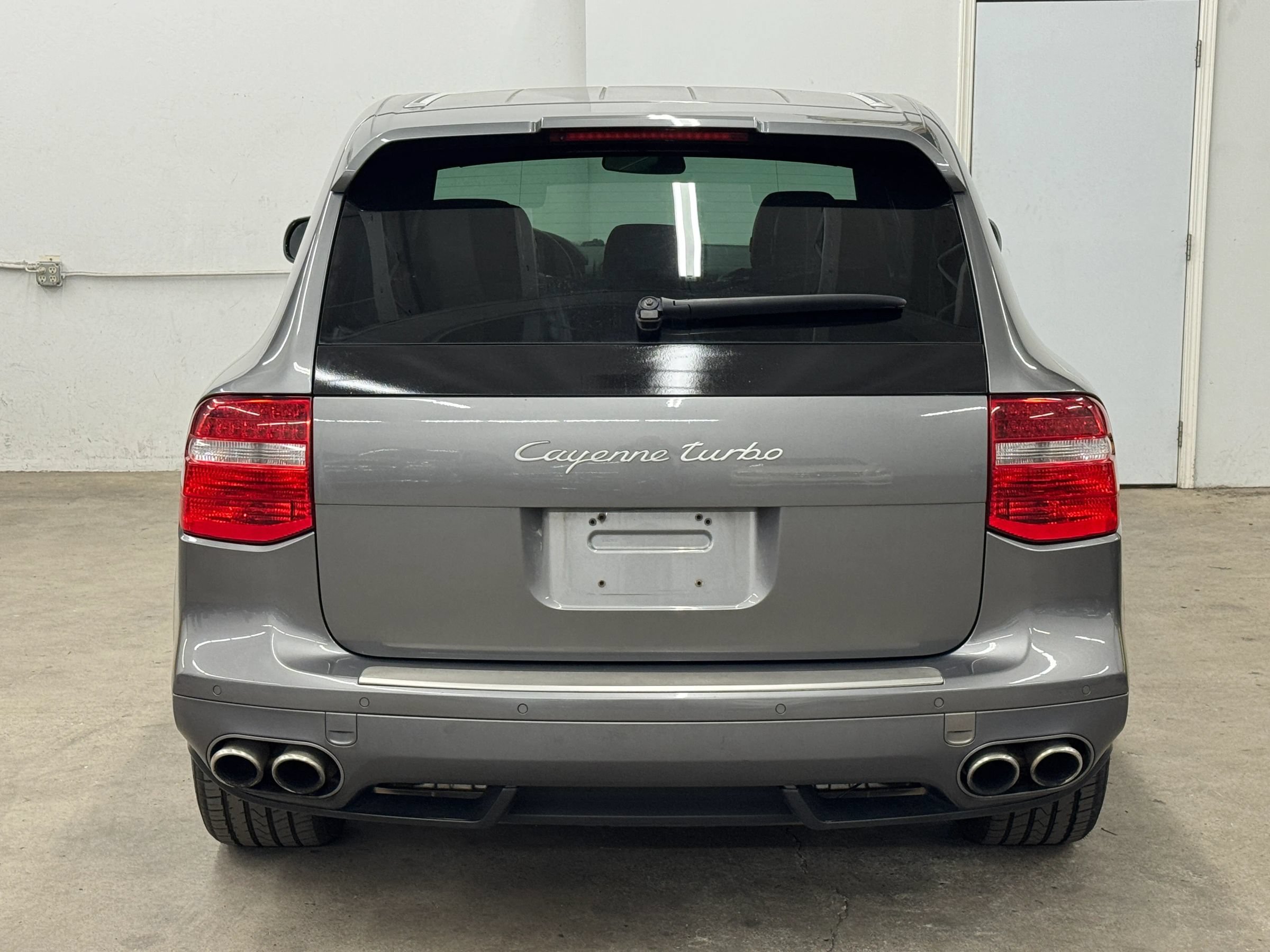 Used 2008 Porsche Cayenne Turbo AWD/4WD image 6