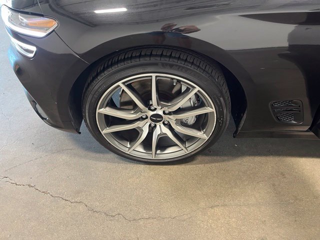 Used 2025 Genesis G70 2.5T RWD image 31