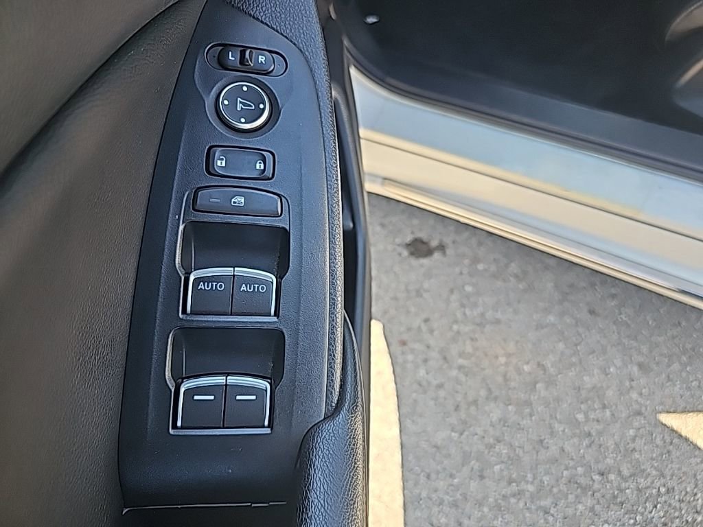 Used 2018 Honda Accord EX-L image 13
