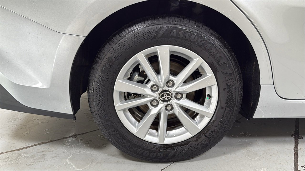 Certified 2025 Toyota Camry LE w/ Convenience Package image 22