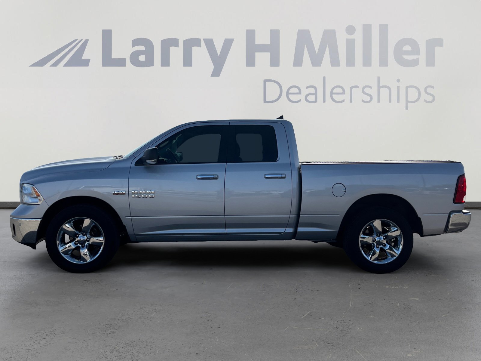 Used 2018 RAM 1500 Big Horn image 2