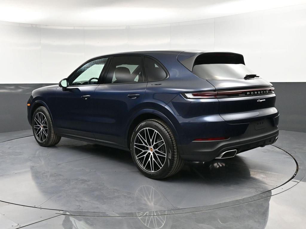 New 2026 Porsche Cayenne image 3