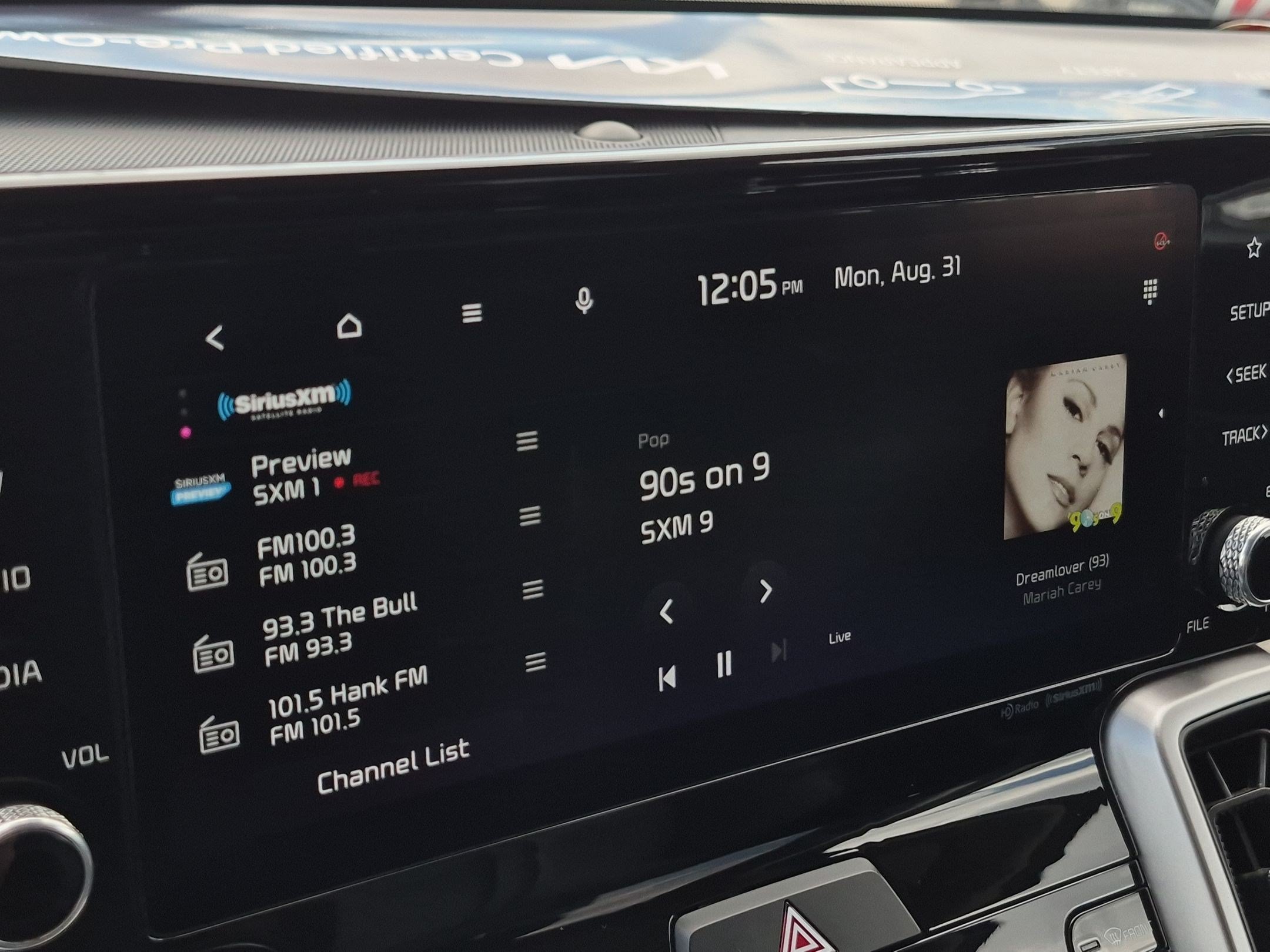Certified 2023 Kia Sorento S w/ Panoramic Sunroof Package AWD/4WD image 19