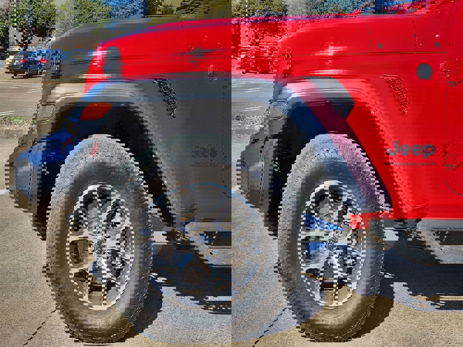 Used 2024 Jeep Wrangler Sport image 9