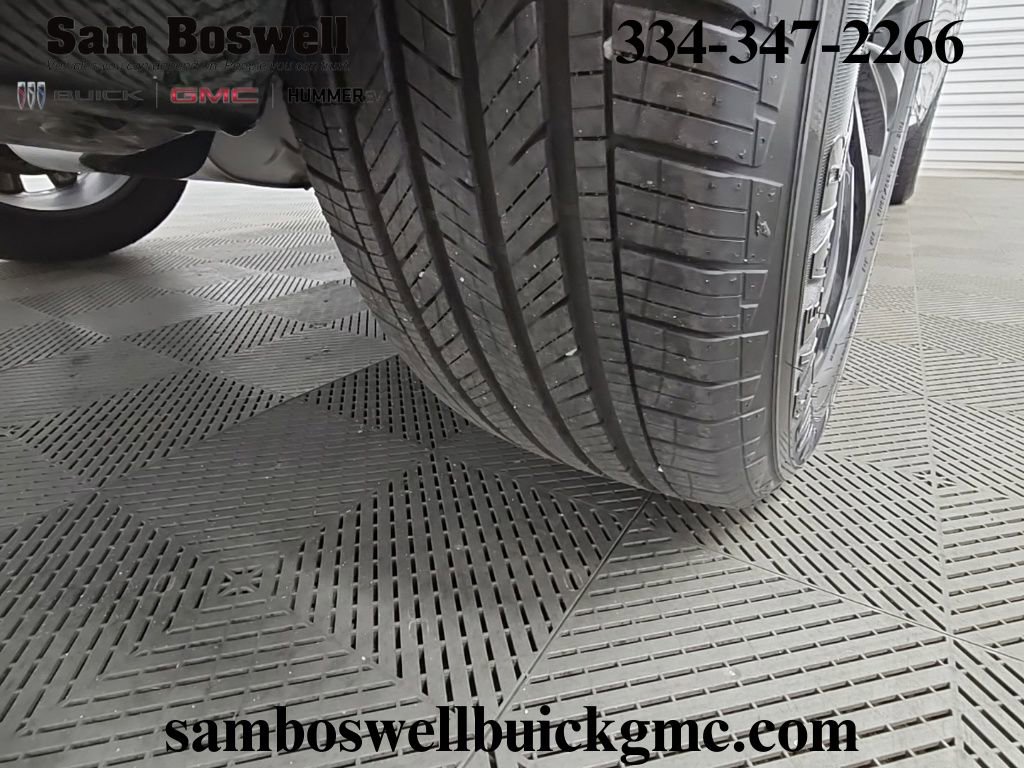 Used 2025 Buick Envista Sport Touring w/ Convenience I Package image 47