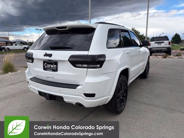 Used 2020 Jeep Grand Cherokee Altitude AWD/4WD image 7