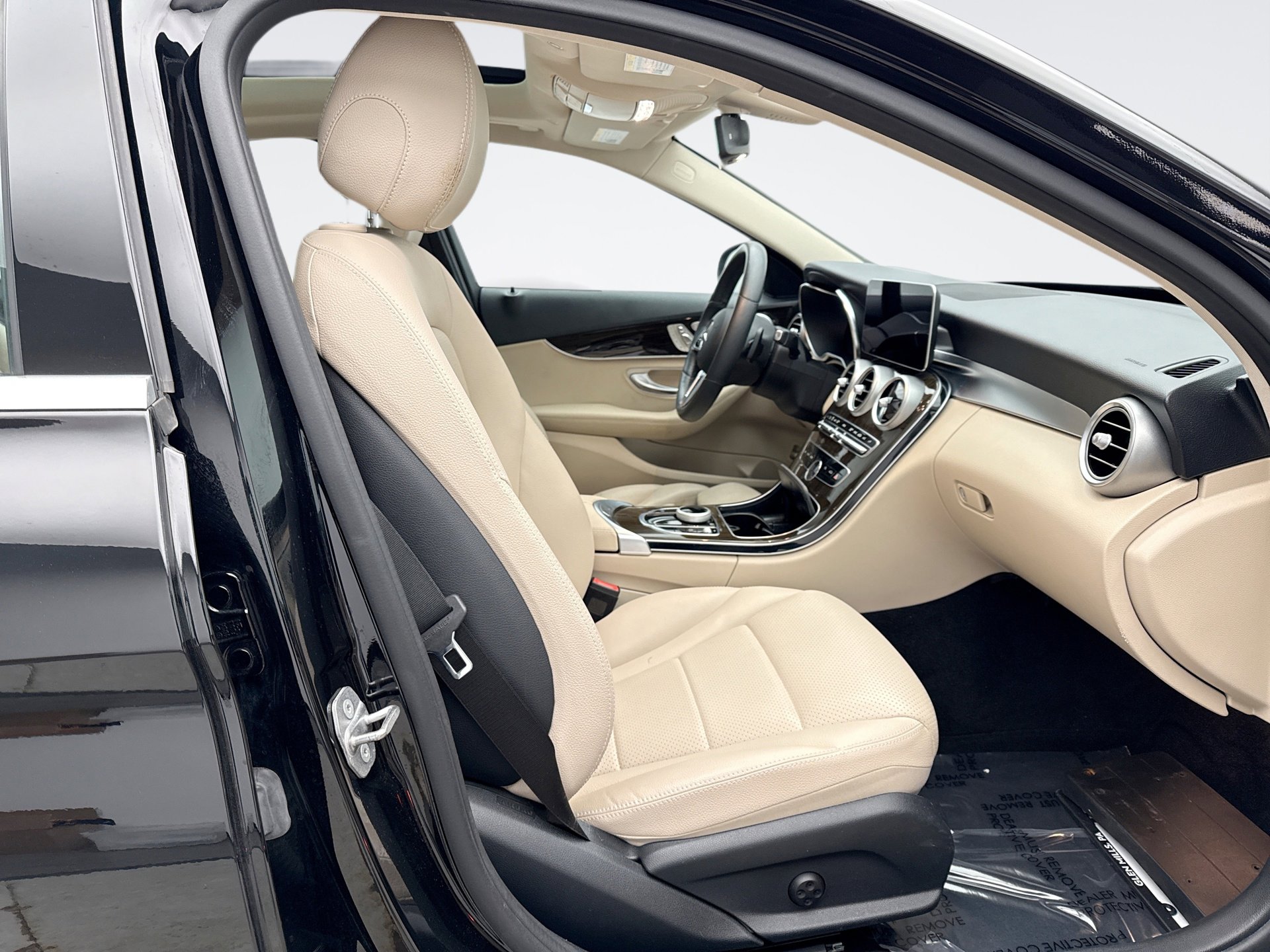 Used 2021 Mercedes-Benz C 300 4MATIC Sedan image 18