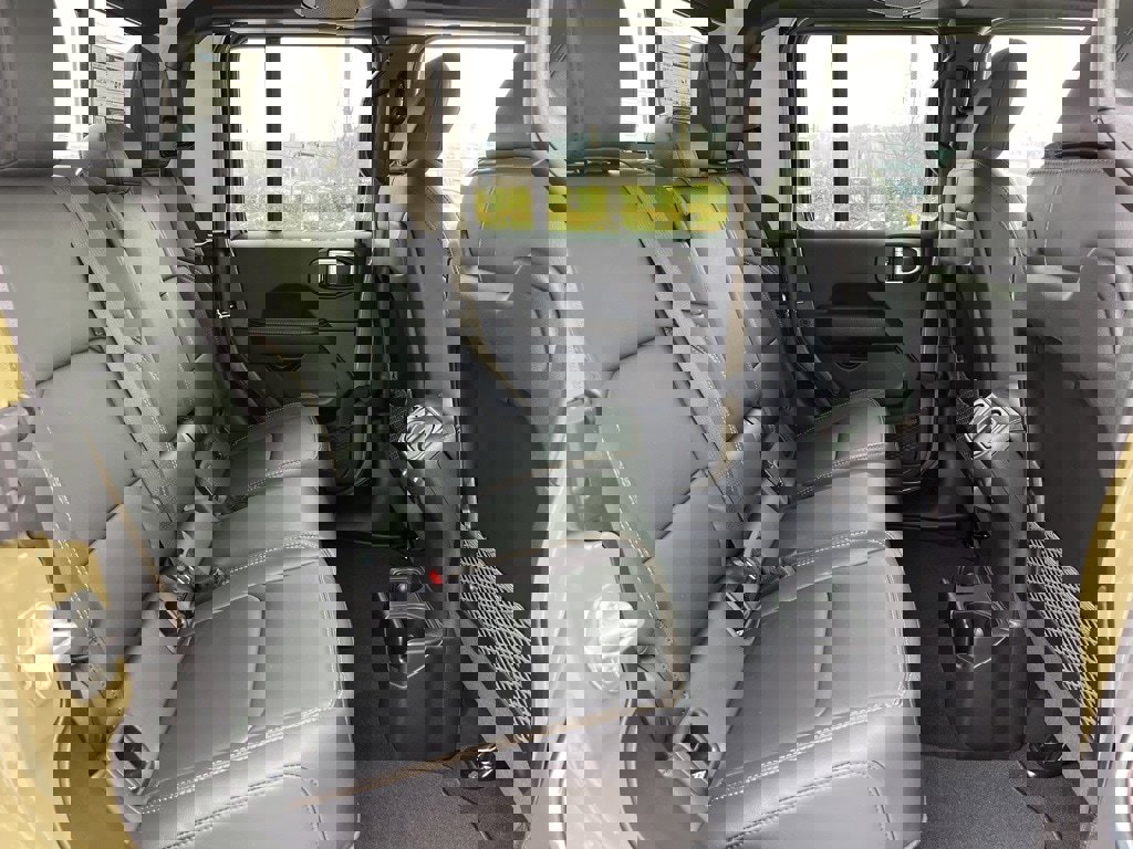 New 2026 Jeep Gladiator Sport image 22