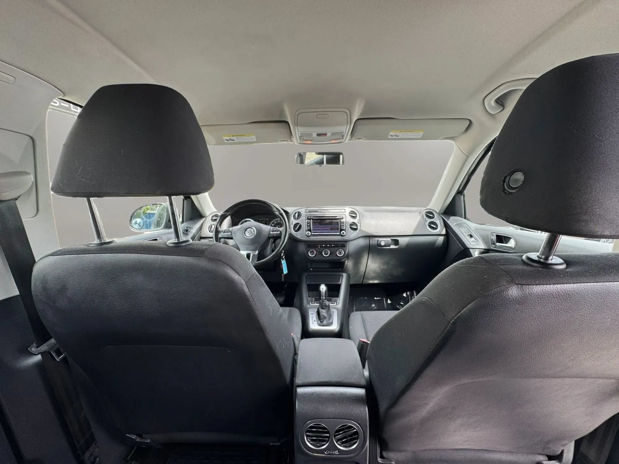 Used 2015 Volkswagen Tiguan S FWD image 15