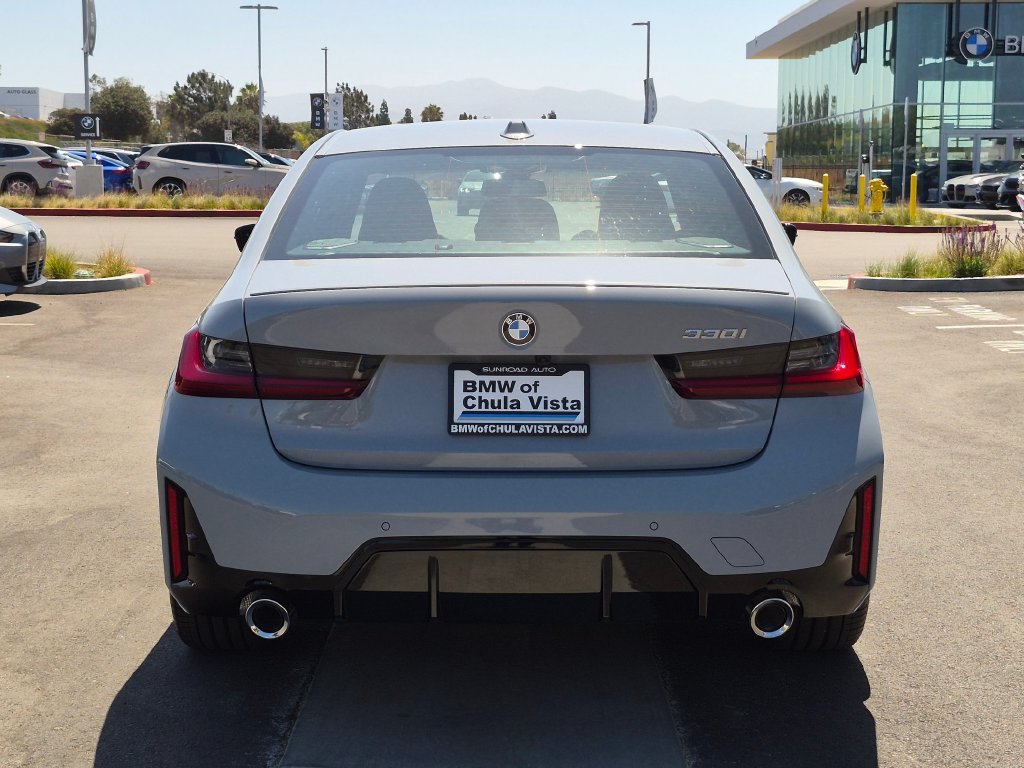 New 2026 BMW 330i Sedan w/ M Sport Package RWD image 7