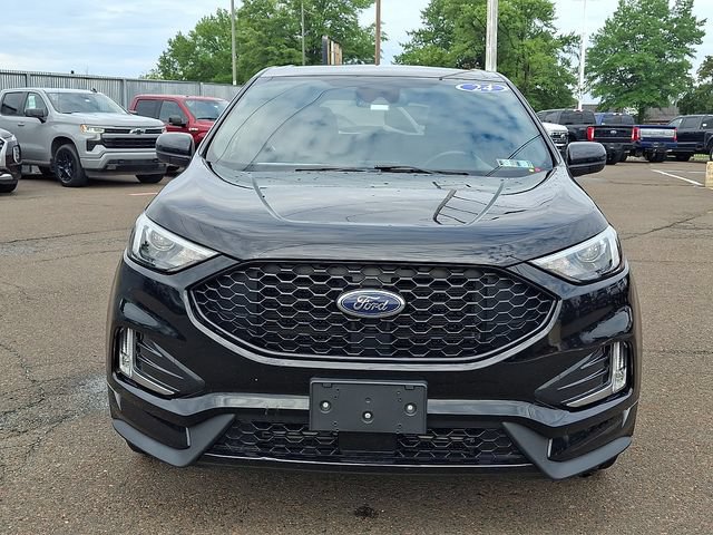Certified 2024 Ford Edge ST-Line AWD/4WD image 2