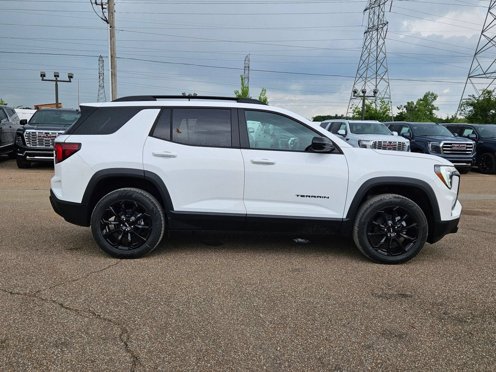 New 2026 GMC Terrain Elevation w/ Elevation Premium Package AWD/4WD image 7
