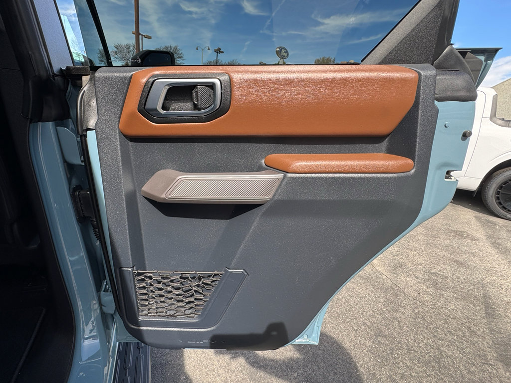 Used 2023 Ford Bronco Outer Banks image 23