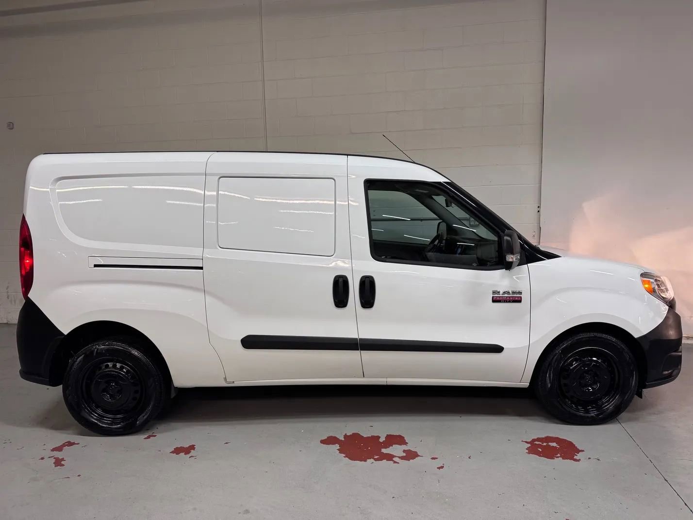 Used 2017 RAM ProMaster City Tradesman w/ Rear Back-up Camera Group FWD image 2