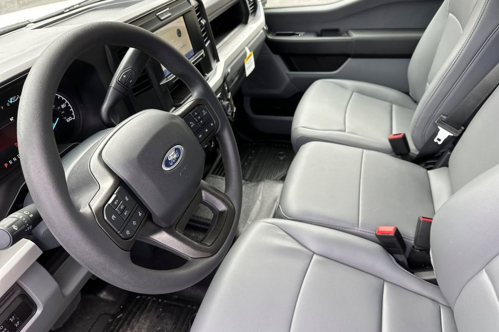 New 2025 Ford F250 XL w/ 360-Degree Camera Package image 7