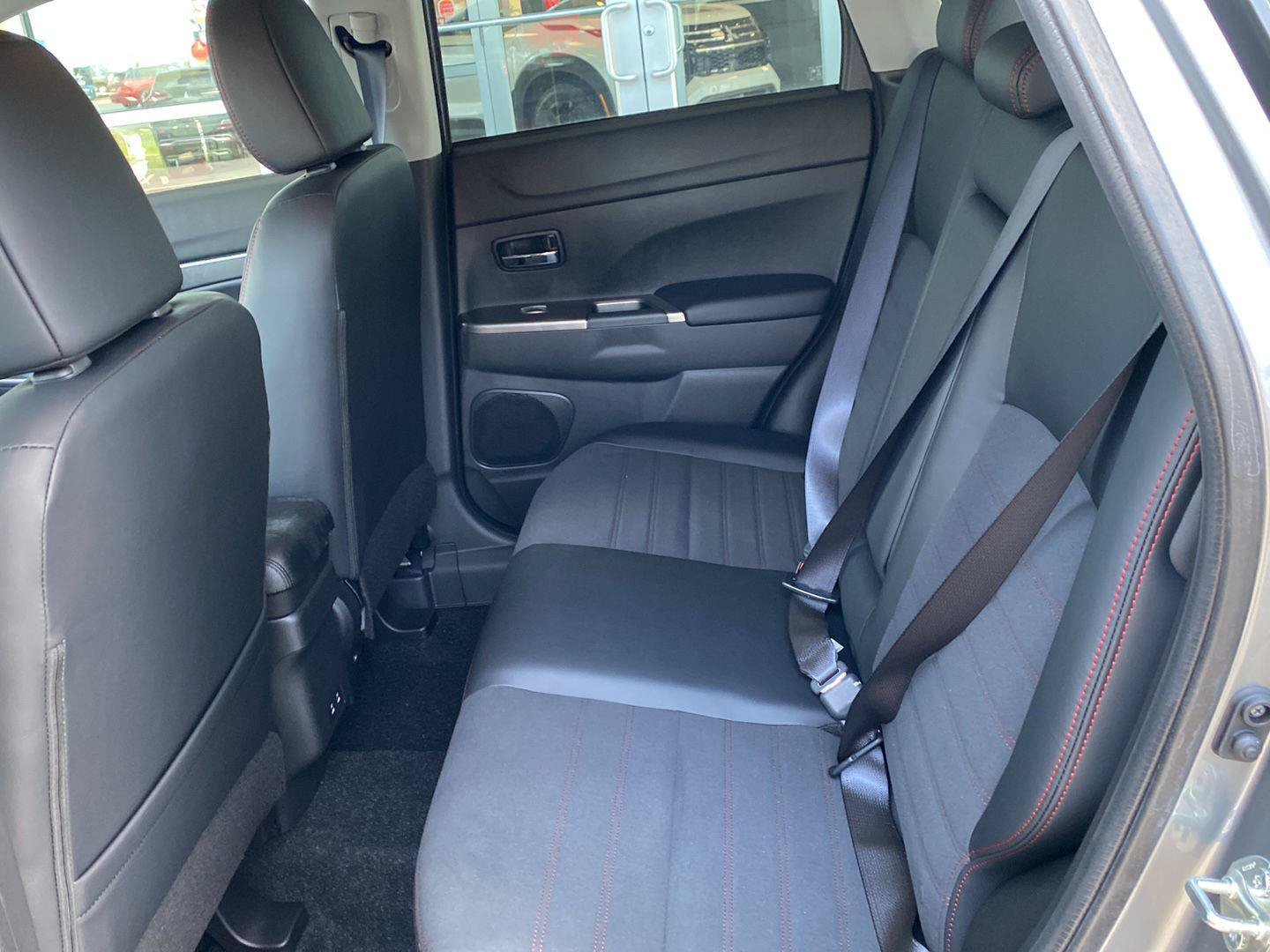 New 2027 Mitsubishi Outlander Sport SE AWD/4WD image 16