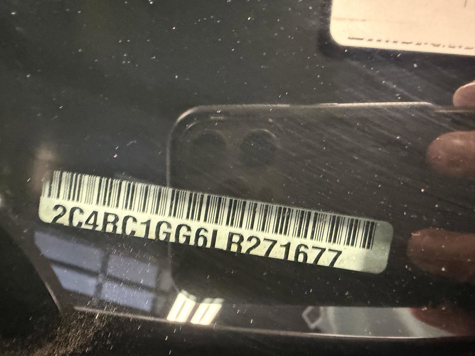 Used 2020 Chrysler Pacifica Limited image 29