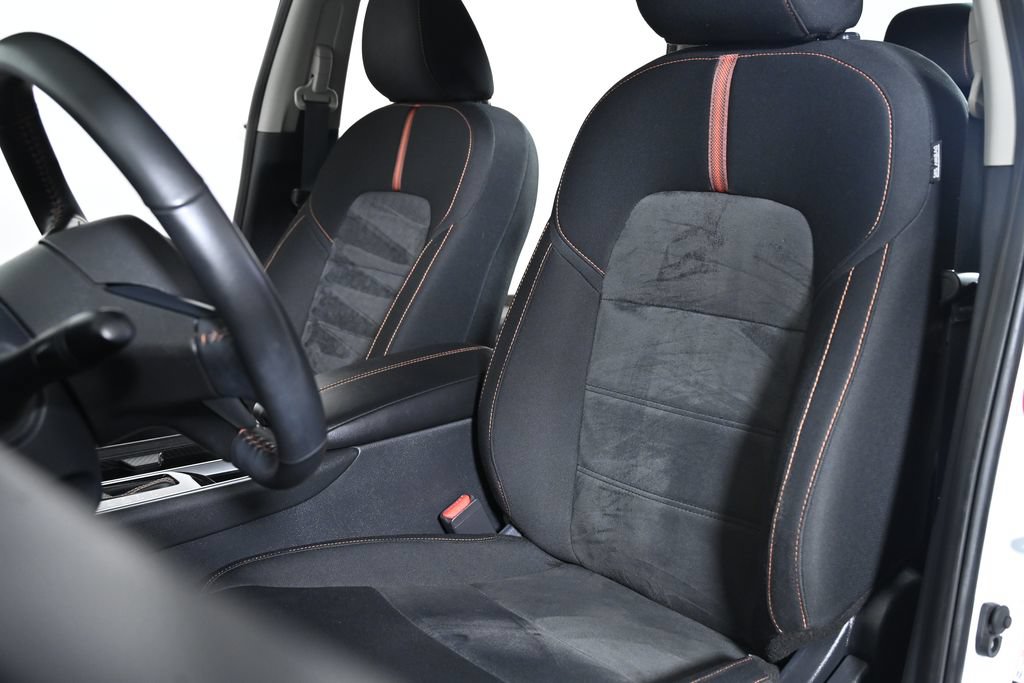 Certified 2023 Nissan Sentra SR w/ Electronics Package FWD image 27