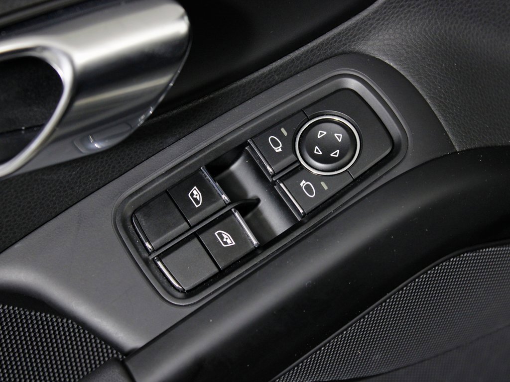 Used 2021 Porsche 718 Boxster S image 24