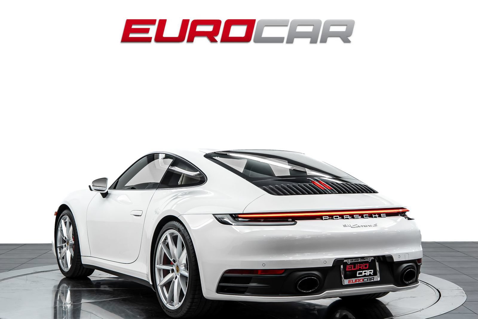 Used 2024 Porsche 911 Carrera S RWD image 3