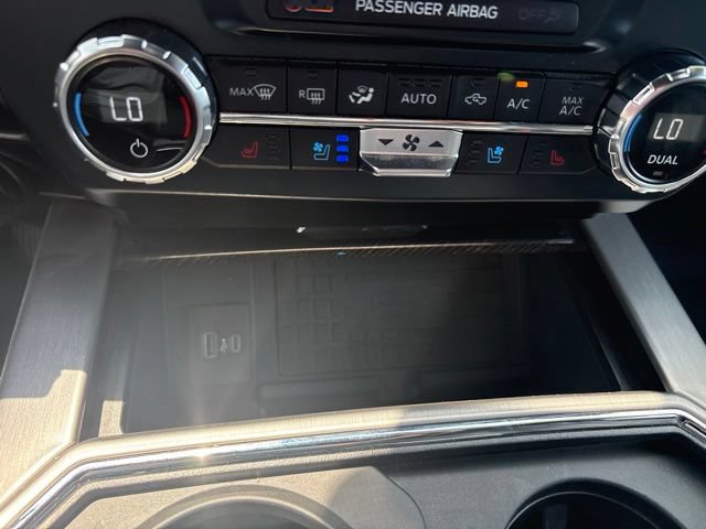 Used 2022 Ford F350 Platinum AWD/4WD image 28
