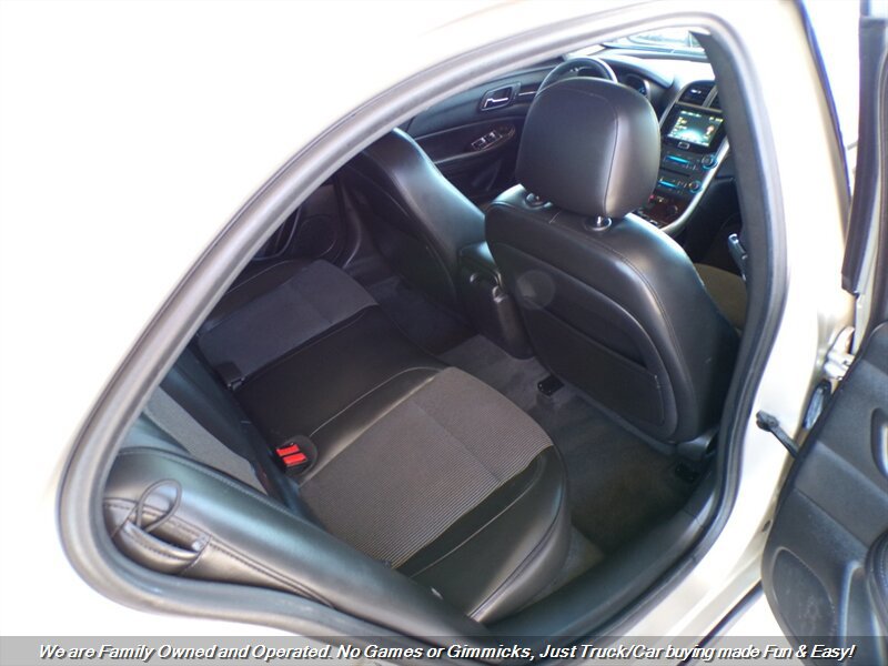 Used 2013 Chevrolet Malibu LT FWD image 24