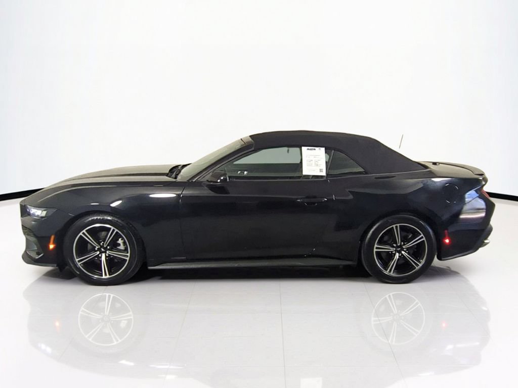 Used 2024 Ford Mustang Premium RWD image 8