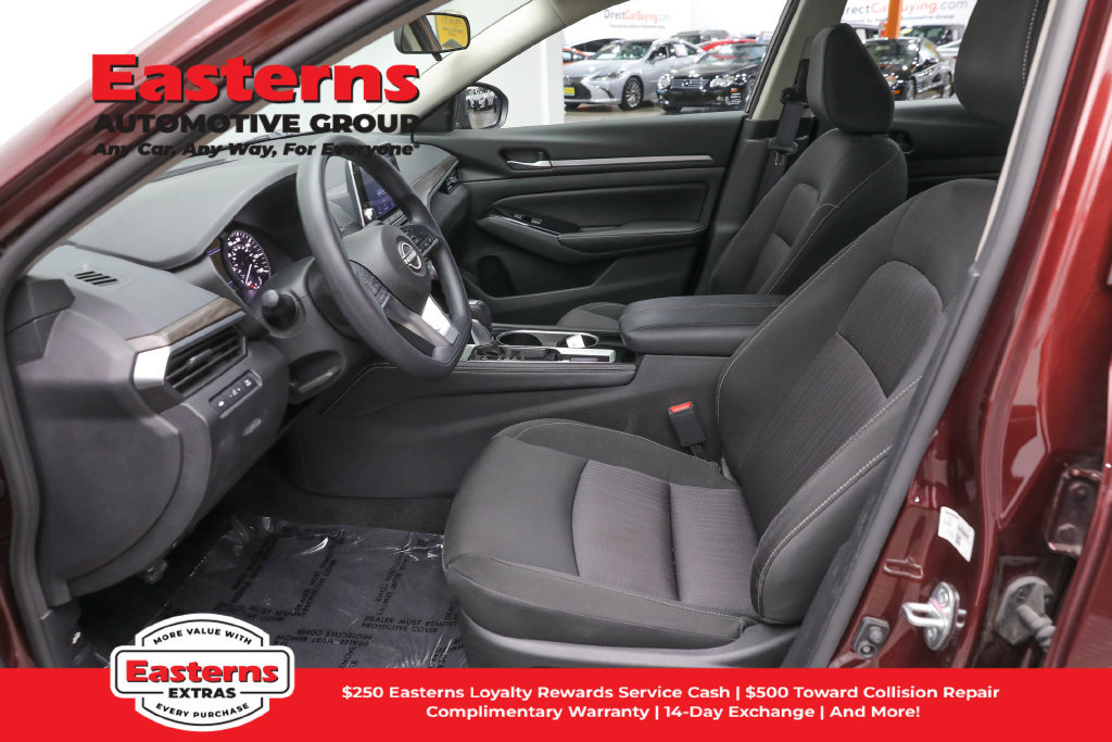 Used 2023 Nissan Altima 2.5 SV FWD image 15
