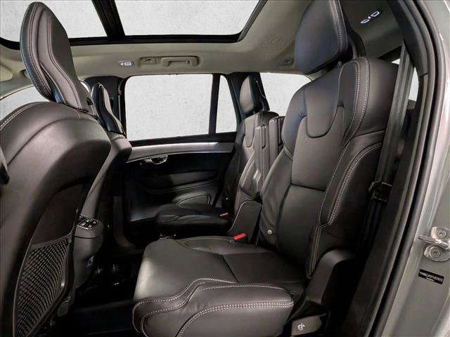 New 2026 Volvo XC90 B6 Ultra w/ Protection Package image 17