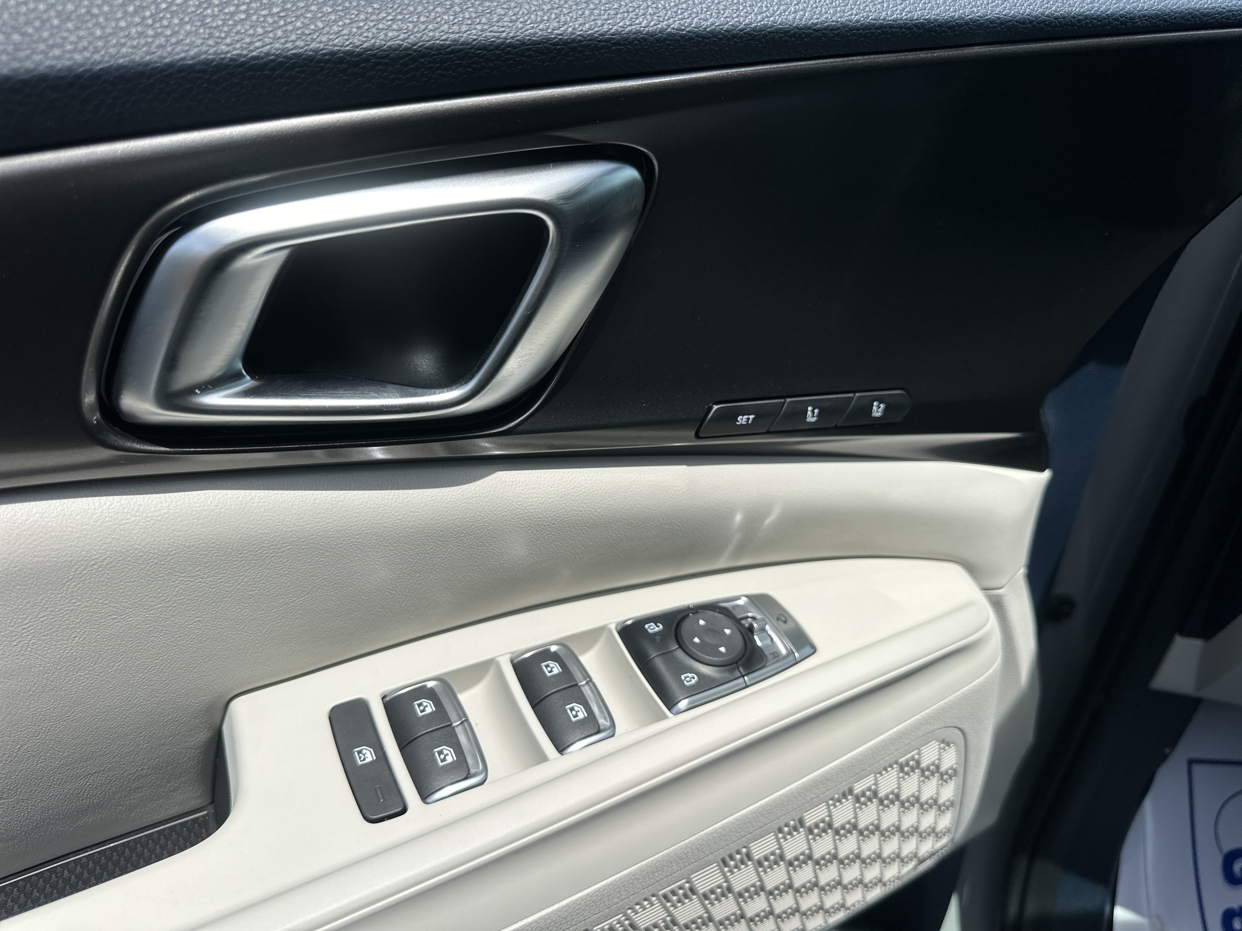New 2026 Kia Carnival SX Prestige FWD image 9