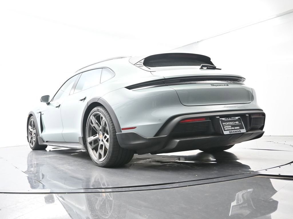 Certified 2025 Porsche Taycan 4S AWD/4WD image 47