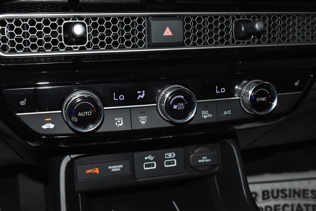 Used 2023 Honda Civic Touring image 13