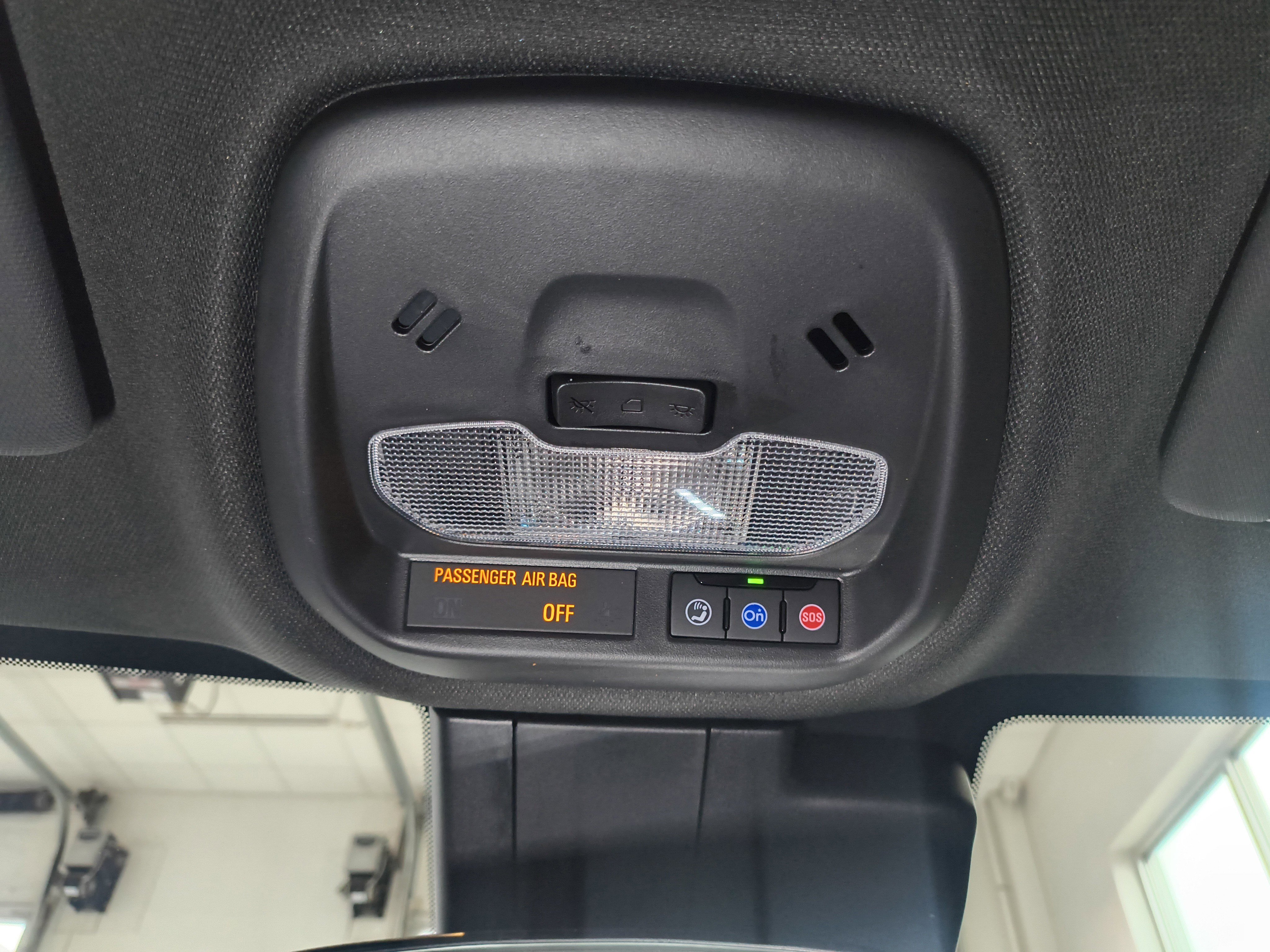 Used 2025 Buick Envista Preferred w/ Convenience I Package image 18