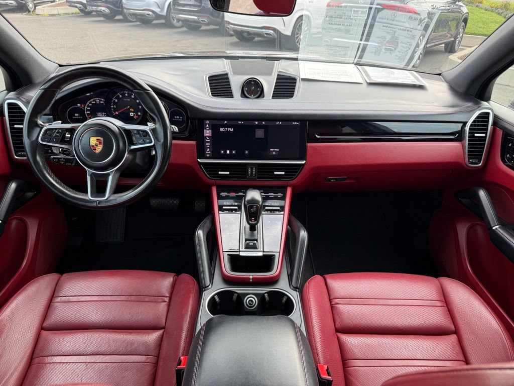 Used 2020 Porsche Cayenne AWD/4WD image 9