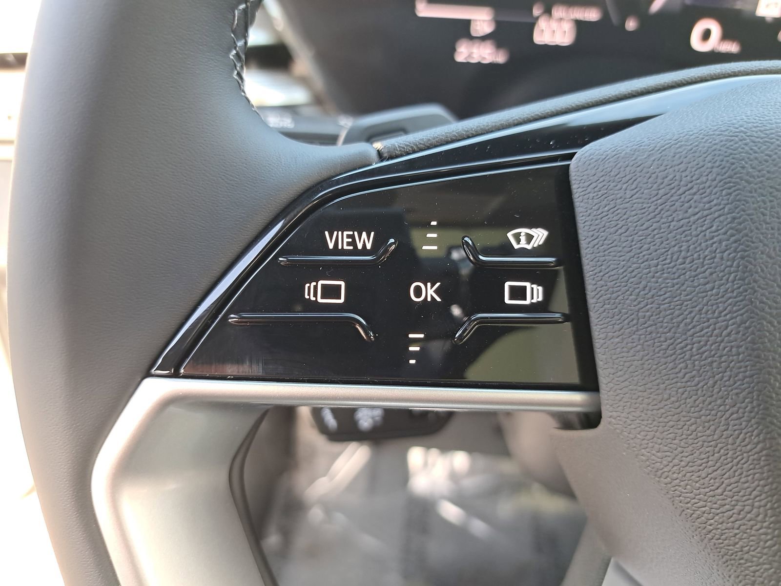 New 2026 Audi A6 Premium Plus AWD/4WD image 17