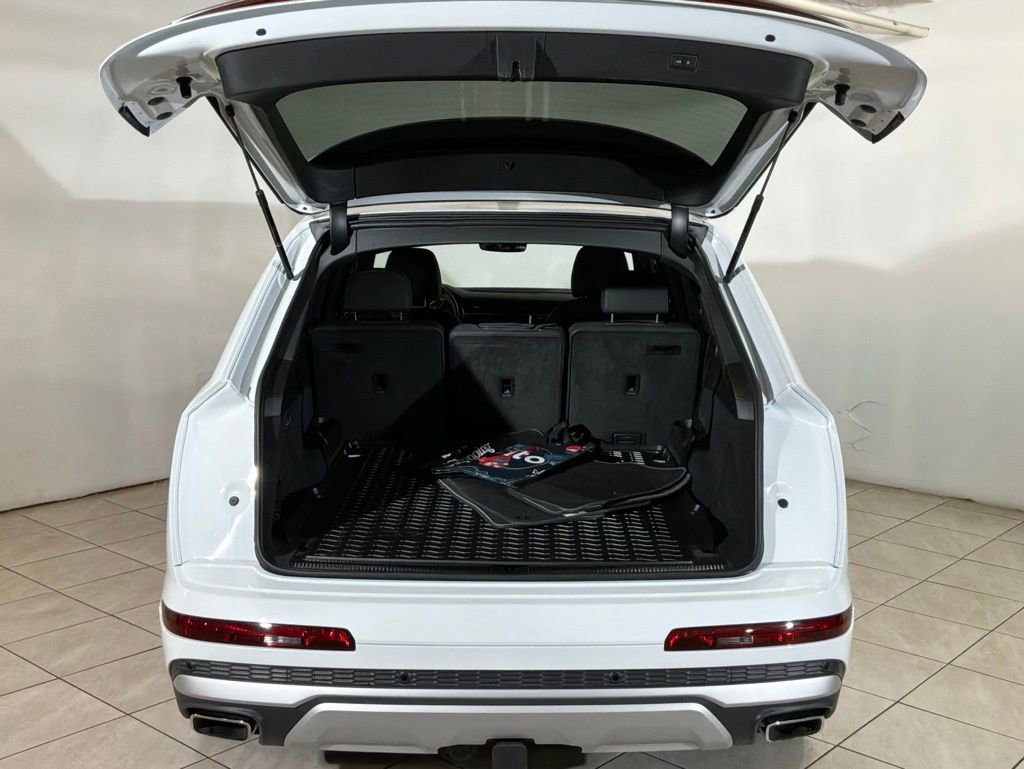 Used 2025 Audi Q7 3.0T Premium Plus image 24