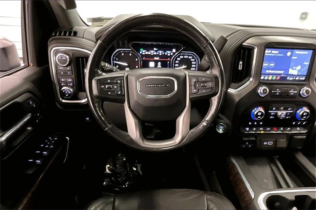 Used 2022 GMC Sierra 3500 Denali w/ Denali Ultimate Package image 5