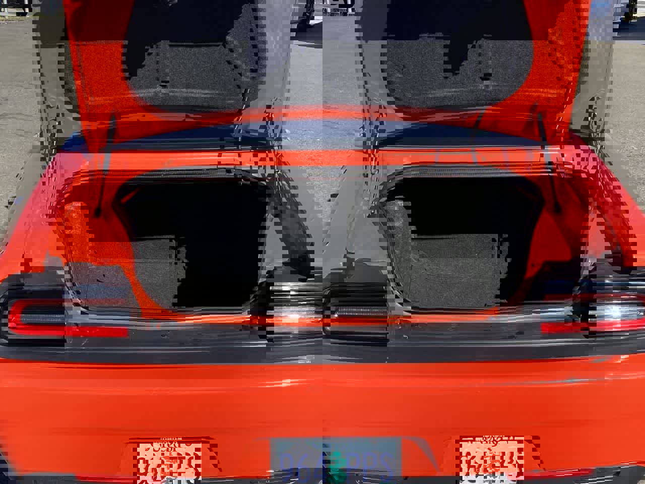 Used 2017 Dodge Challenger SXT image 22