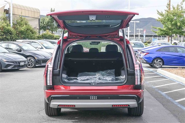 New 2026 Hyundai Ioniq 9 SEL image 8