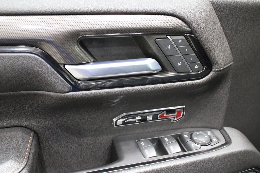 Used 2023 GMC Sierra 1500 AT4 w/ AT4 Preferred Package image 19