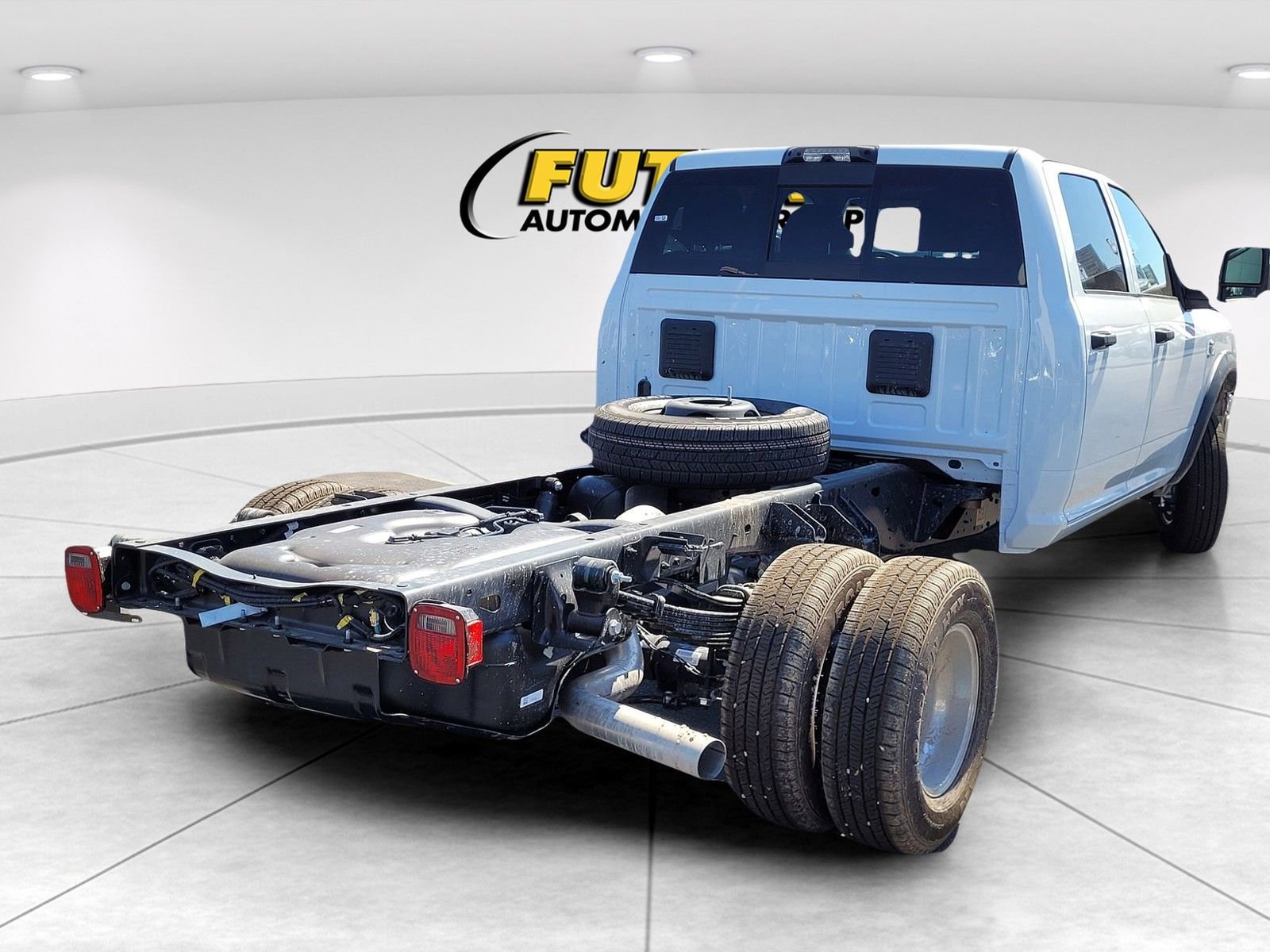 New 2025 RAM 3500 Tradesman image 4